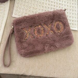XOXO Wristlet